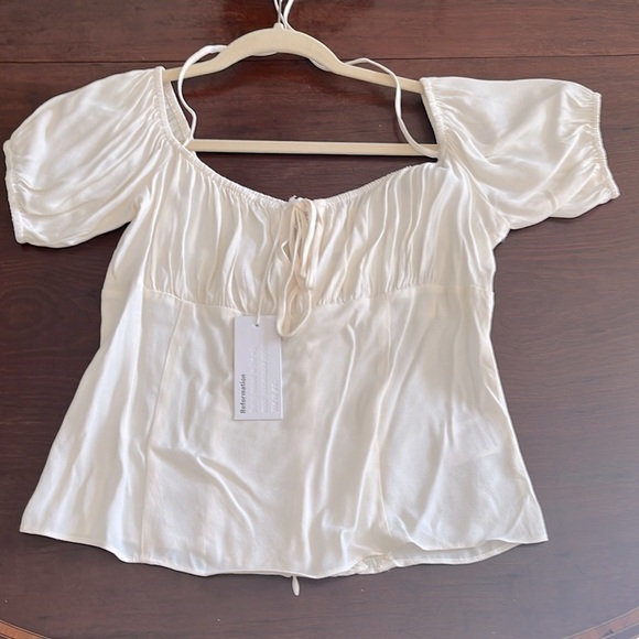 Reformation  Puff Sleeve Smocked Blouse Top in Cream Size 10 - Picture 6 of 15
